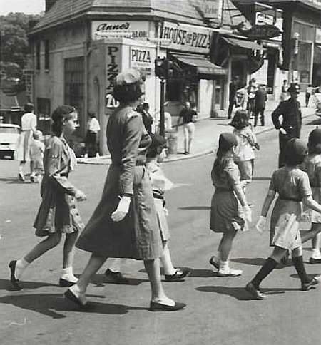 Memorial Day Parade on Lefferts Boulevard in Kew Gardens, NY in 1963.  Dani's Pizzeria can be seen in the background.