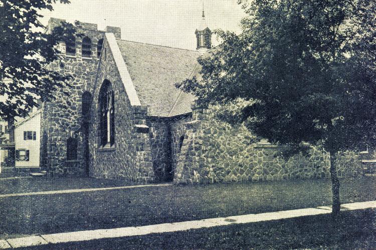The Union Congregational Church on 115th Street in Richmond Hill, NY, c. 1907.