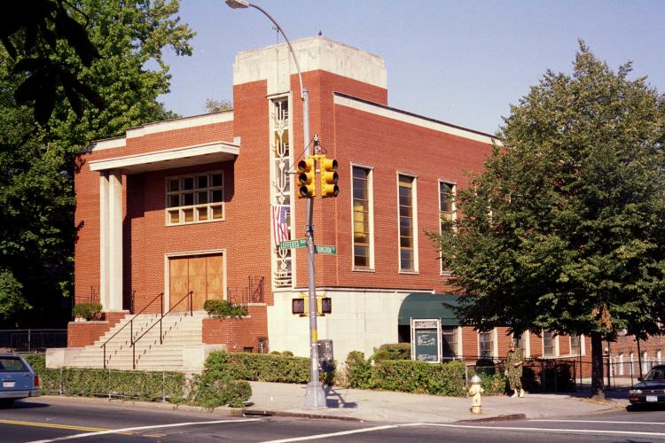 The Adath Yeshurun Synagogue on Lefferts Boulevard at the northeast corner of Abingdon Road in Kew Gardens, NY.