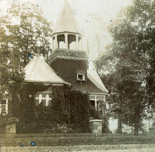 The Administrative Office of Maple Grove Cemetery on Newtown Road (today's Kew Gardens Road) in Jamaica, NY (today's Kew Gardens, NY).