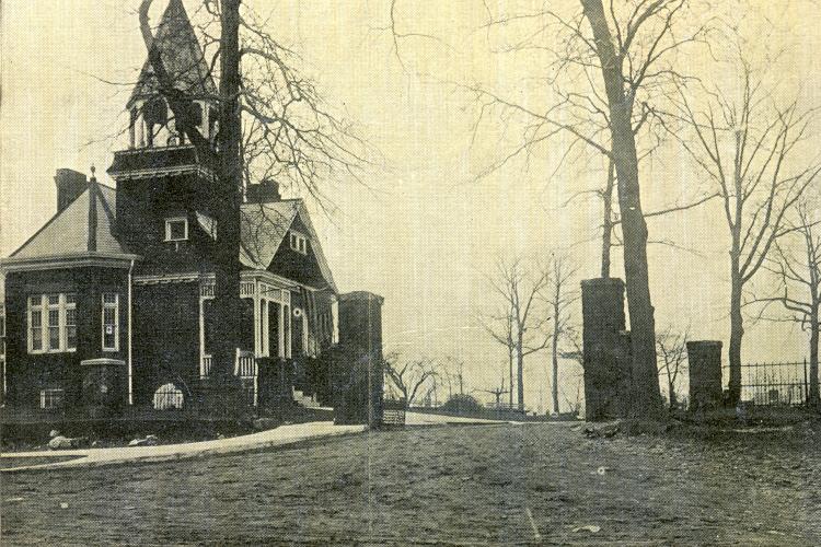 The Kew Gardens Road entrance to Maple Grove Cemetery in Kew Gardens, NY c. 1915.