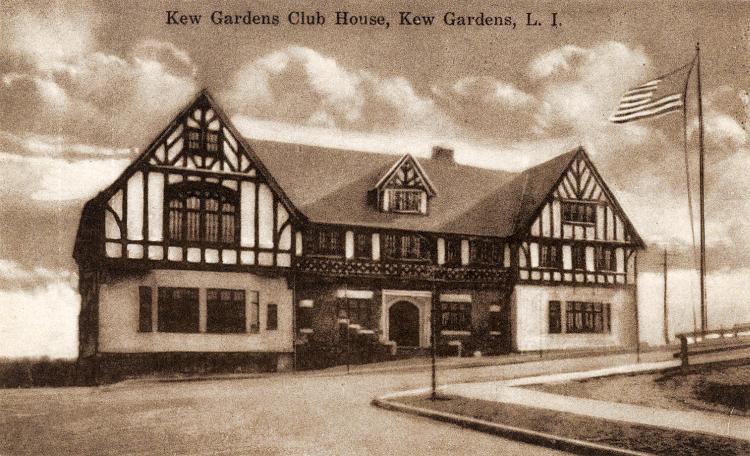 After the Kew Gardens Country Club opened in 1917 at the corner of Lefferts Avenue (Boulevard) and Austin Street, the Kew Gardens Civic Association held its meetings there.