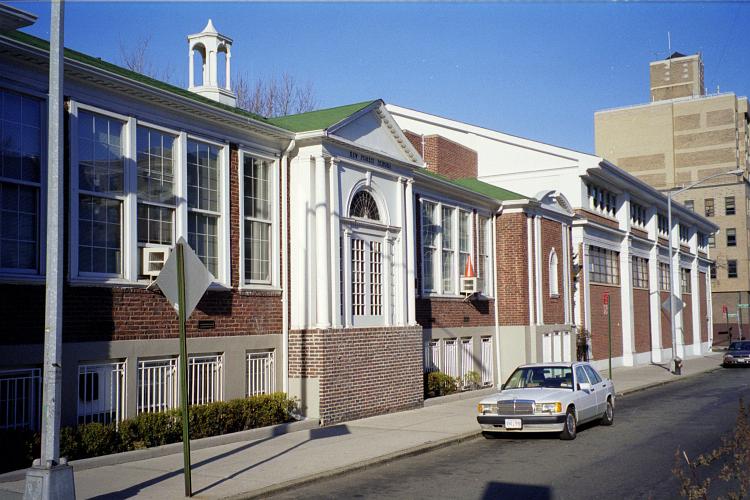 The Kew Forest School on Union Turnpike west of Queens Boulevard, Forest Hills, NY.