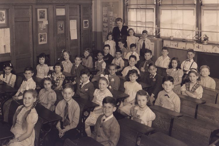 P.S. 99 Grade 2-4 (1947).